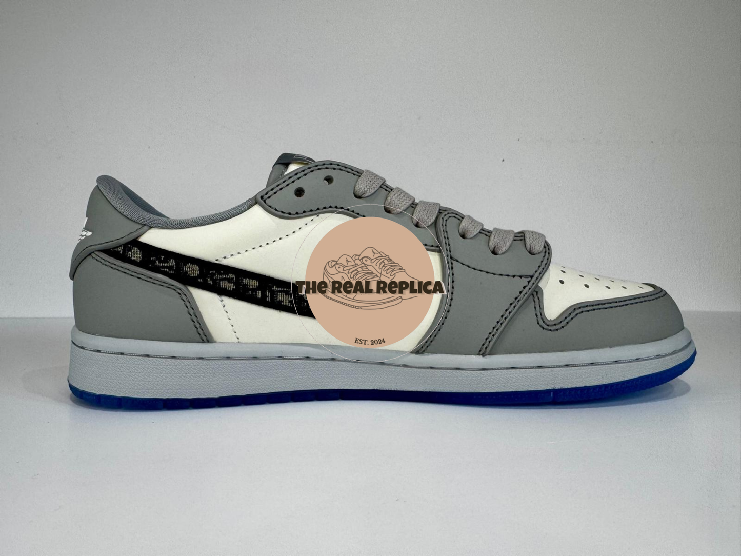 Replica - DAJ1 Low - Grey